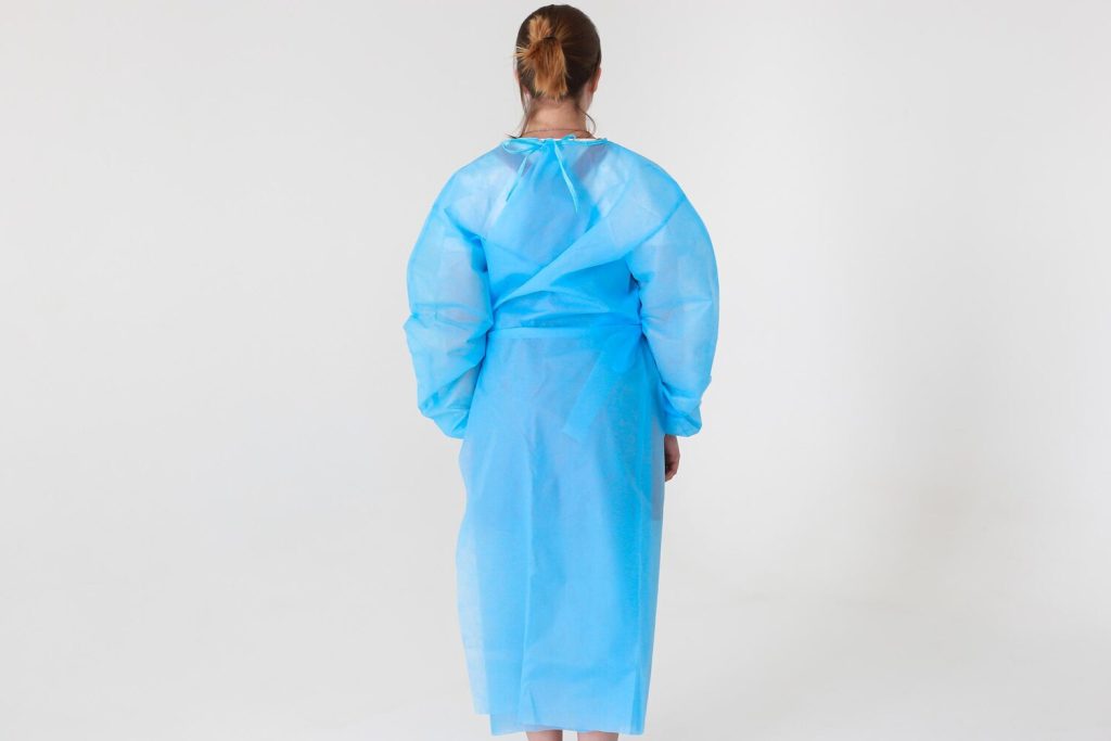 Wybór fartuchów jednorazowych – na jakie się zdecydować?