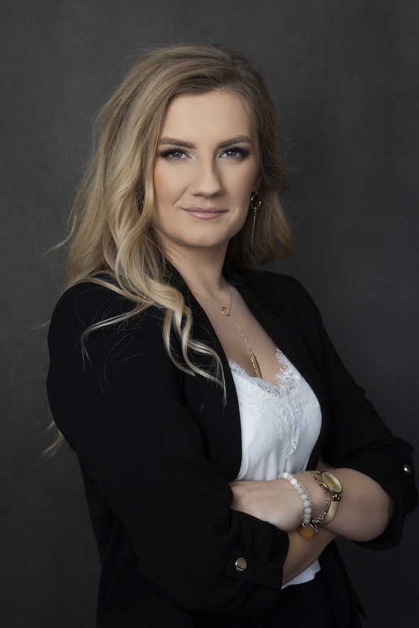Bezpieczeństwo na drodze zaczyna się wtedy,  gdy bierzemy odpowiedzialność za innych ludzi Komentarz ekspercki: Karolina Praszek-Gołębiewska